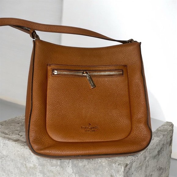 kate spade Handbags - Kate Spade Leila Crossbody